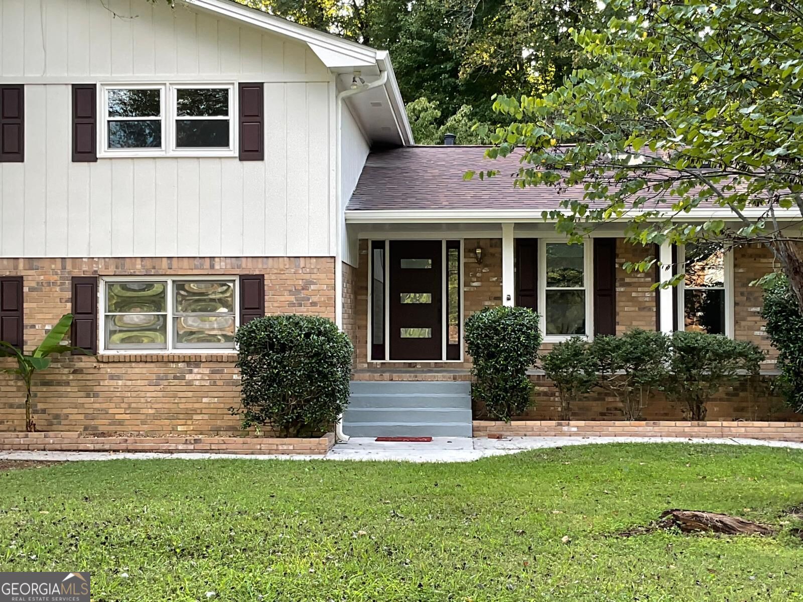 4950 Happy Hollow Rd — photo