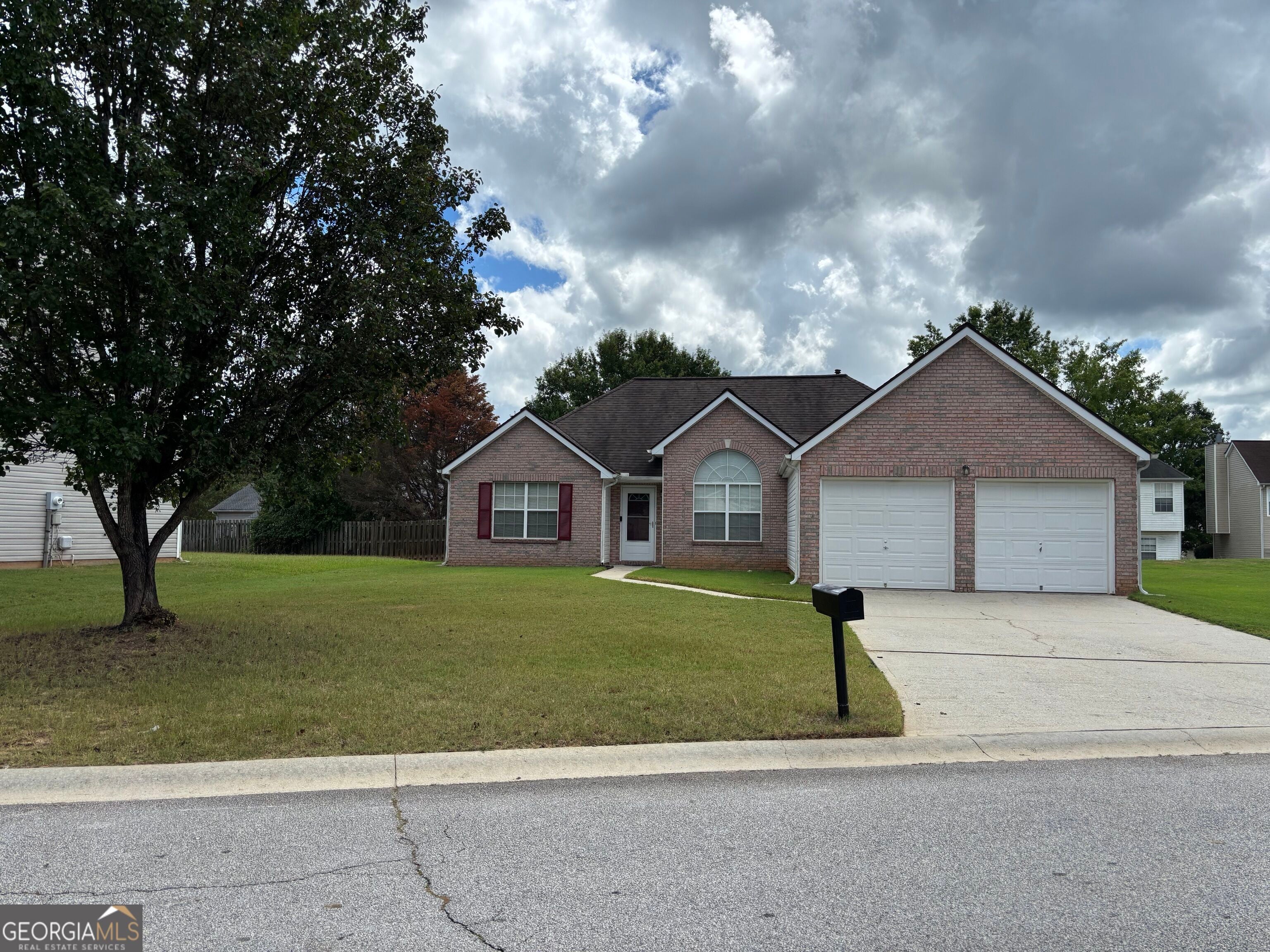 11943 Spring Lake Way — photo