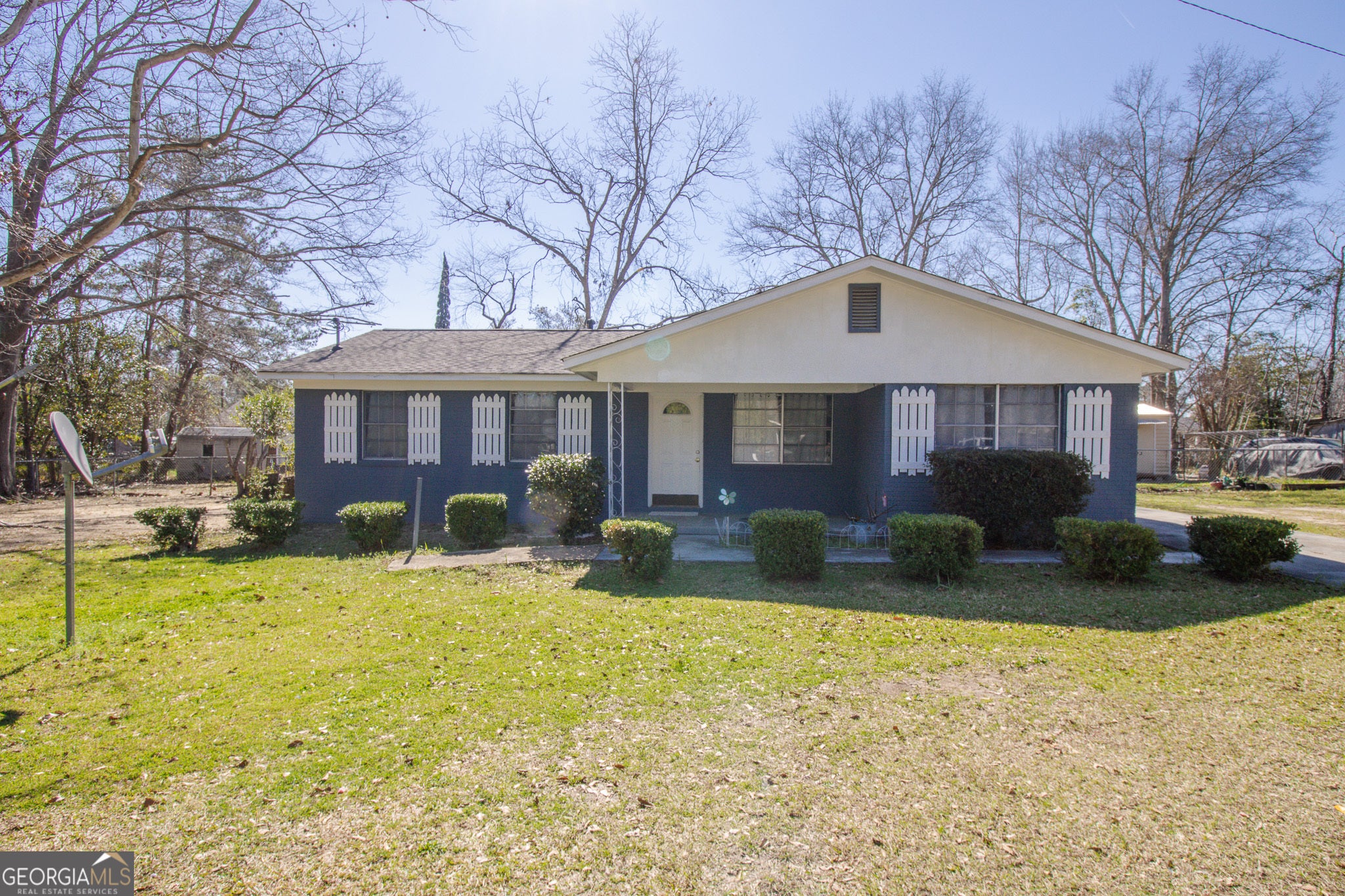 104 President Cir — photo