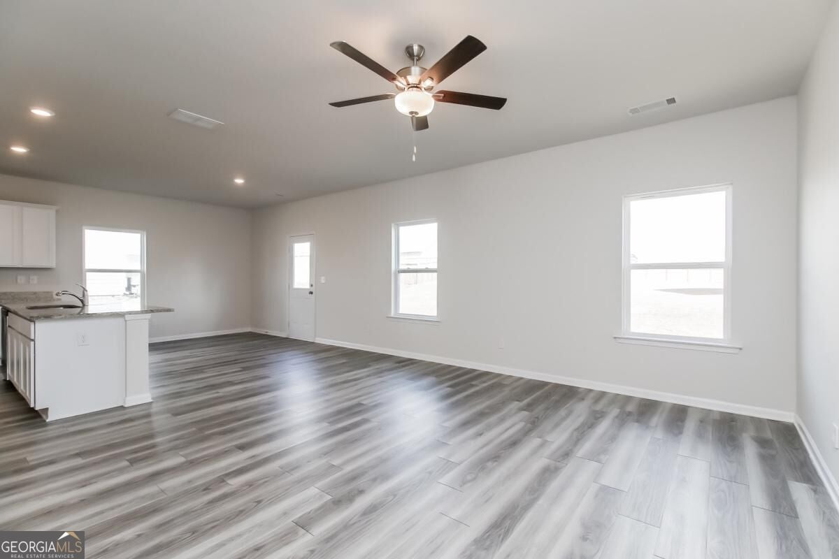 Home in Conyers, GA 30013 — photo 3