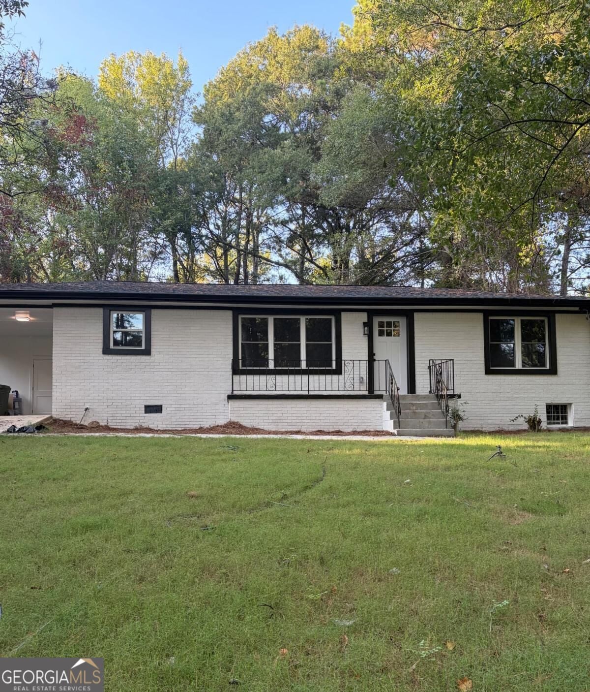 4225 Bakers Ferry Rd SW — photo