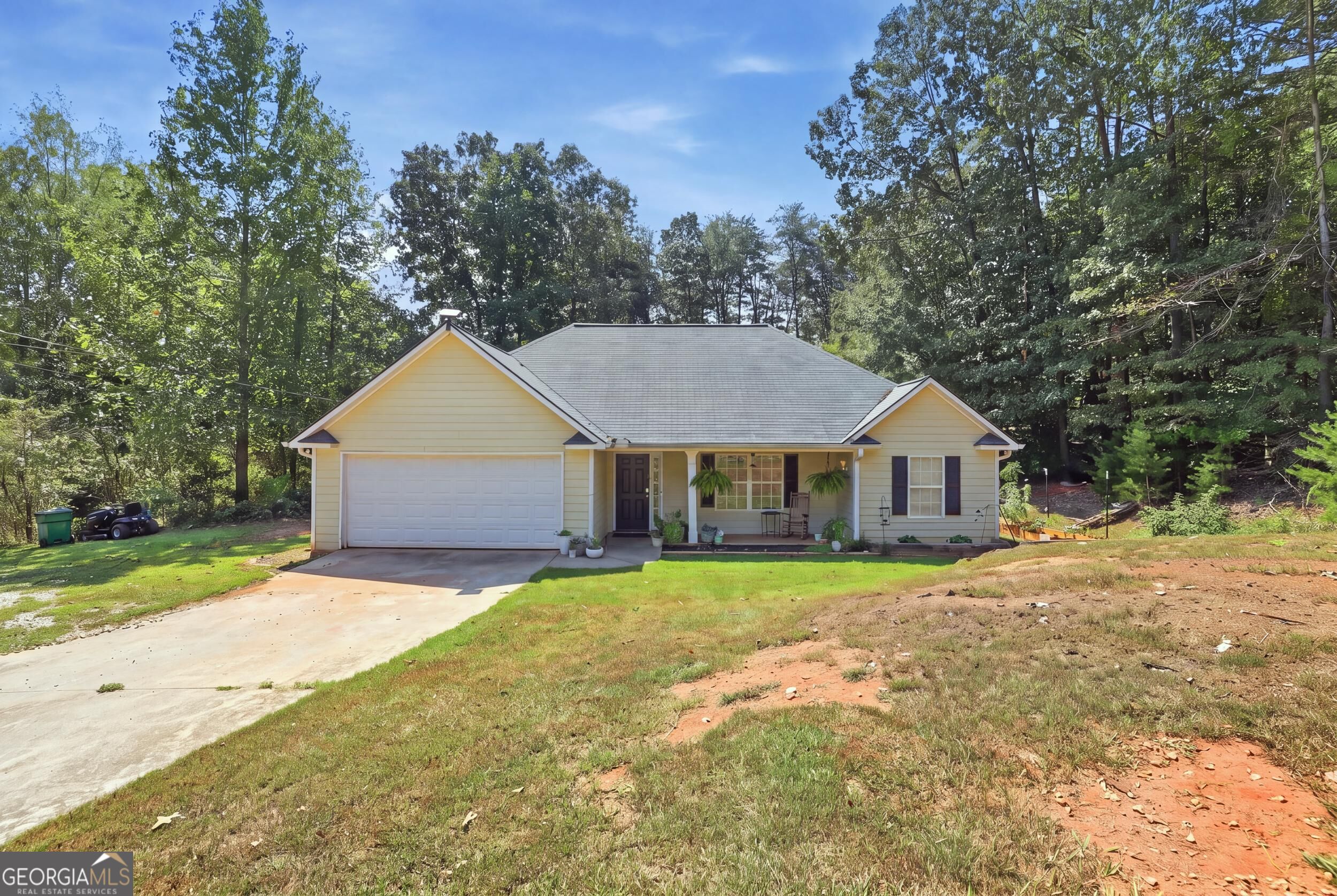 10 Strickland Way — photo