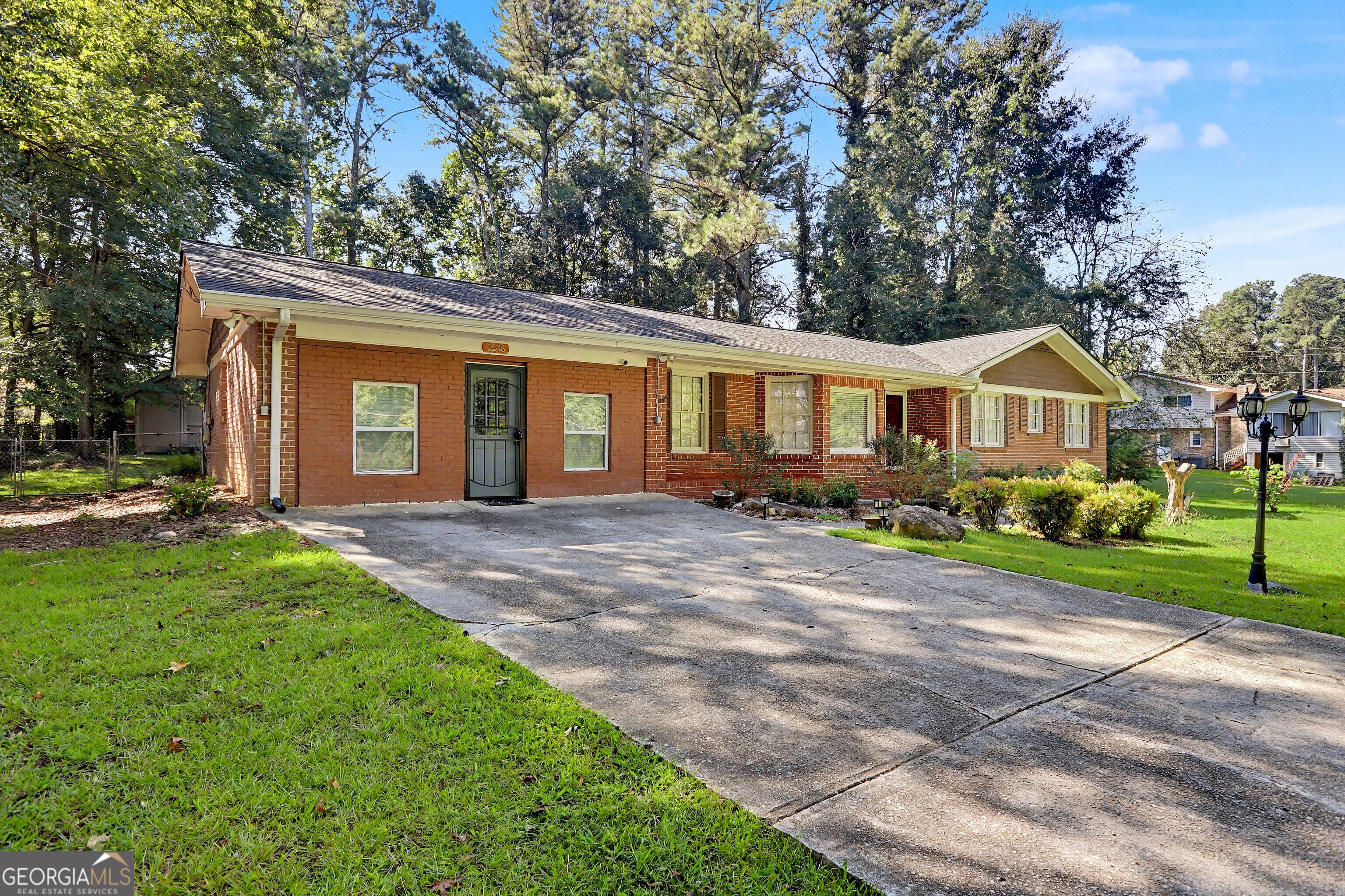 2246 Rhett Ct — photo