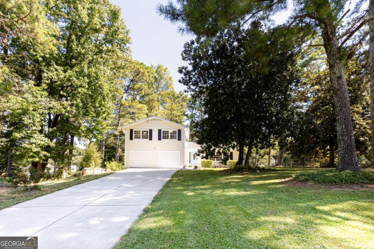 680 Emerald Forest Cir — photo