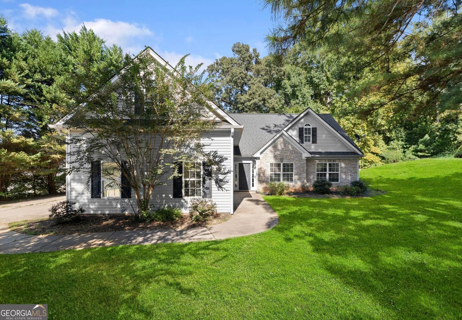 125 Liberty Dr — photo