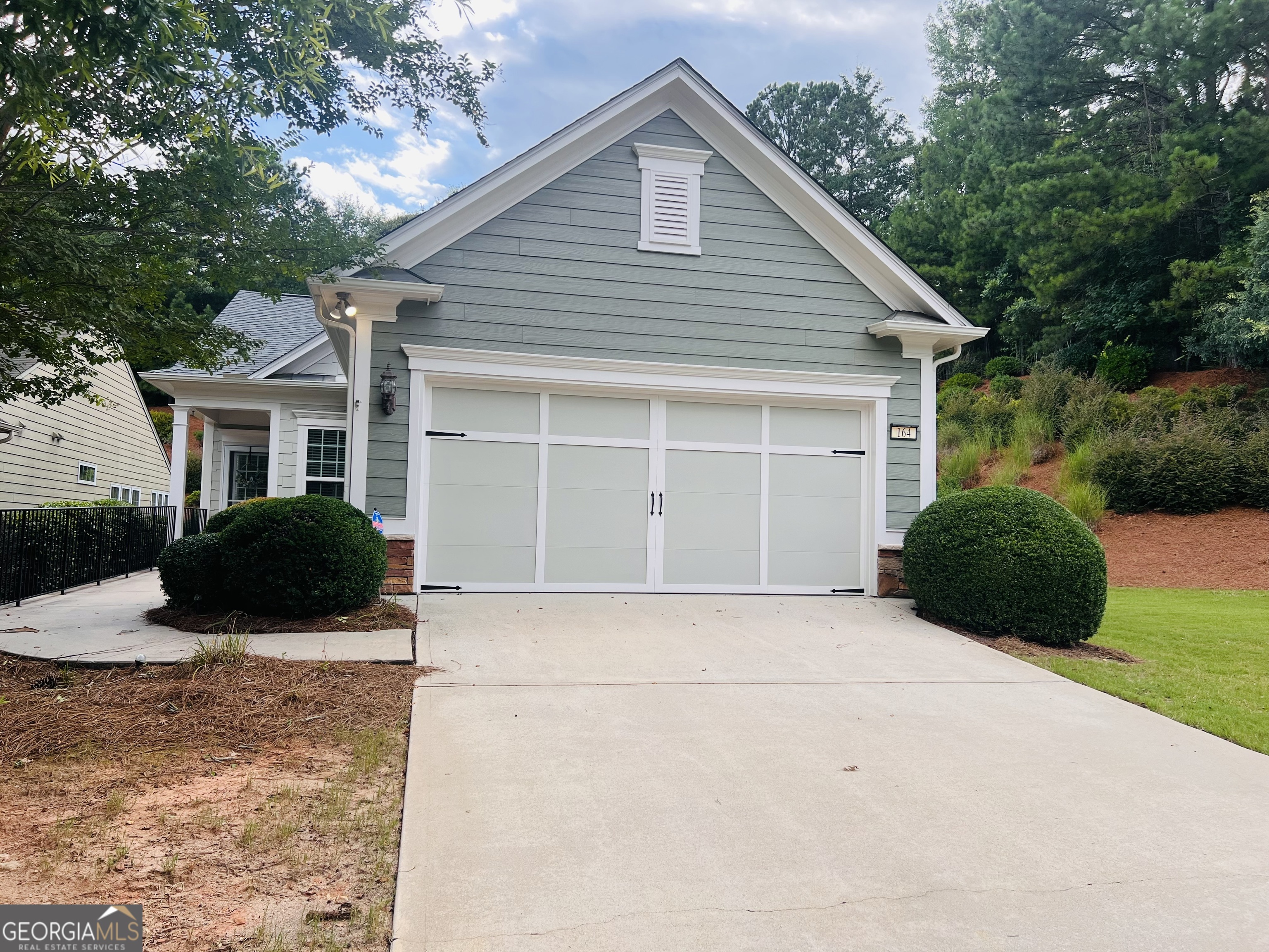 164 Begonia Ct — photo