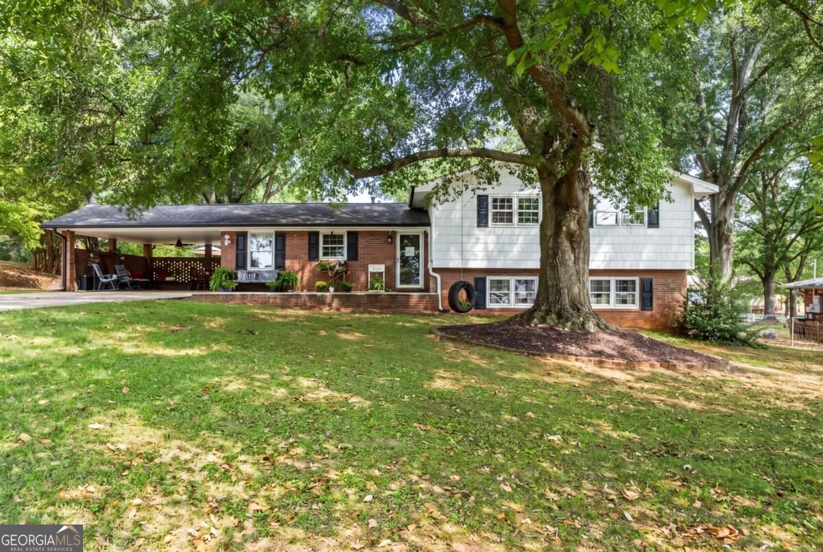 20 Oakdale Dr — photo