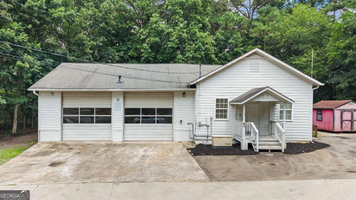 2833 Knox Bridge Hwy a — photo