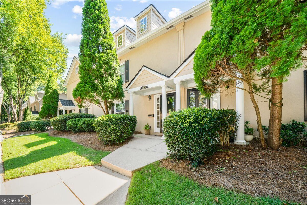 1402 Brighton Pt — photo