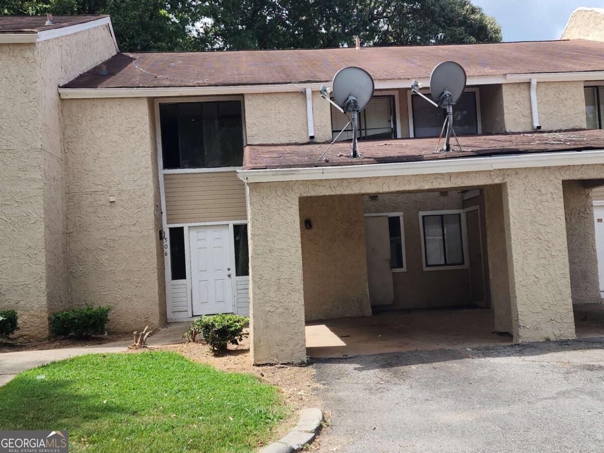 3575 Oakvale Rd 506 — photo