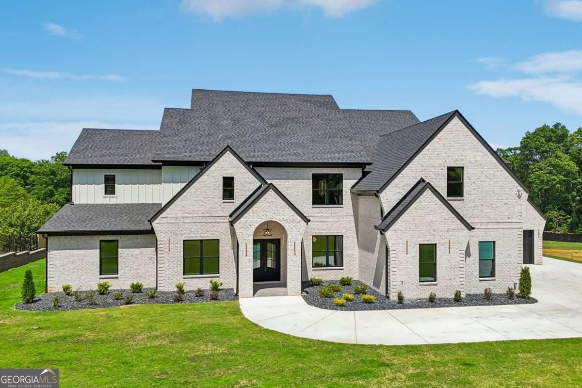3207 Thompson Mill Rd — photo