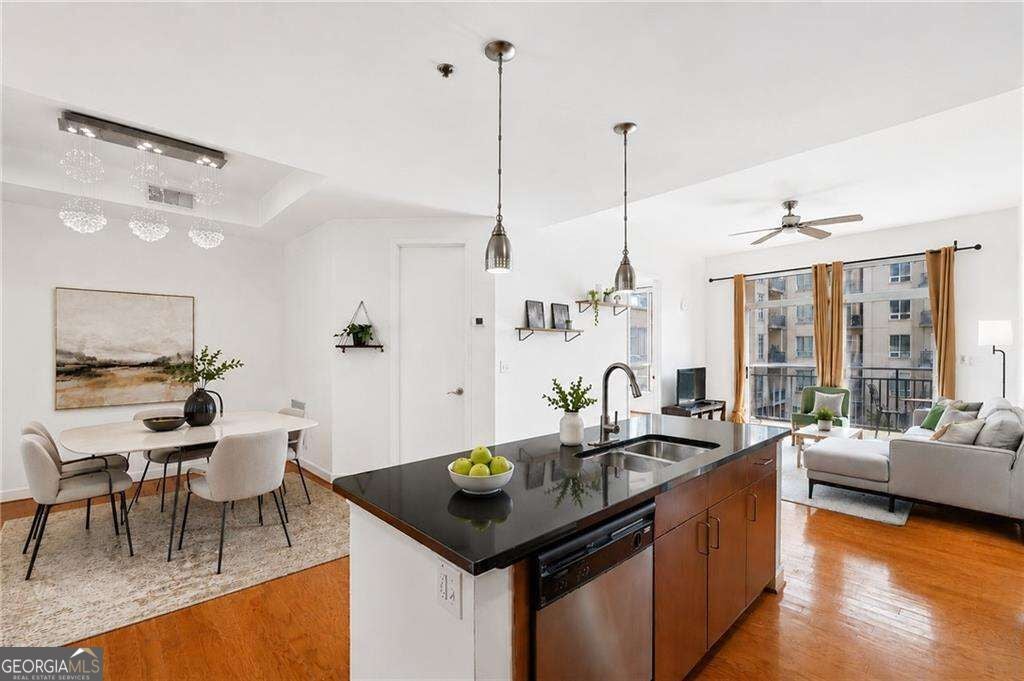 711 Cosmopolitan Dr NE 300 — photo