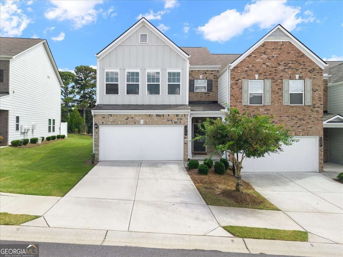 325 Braswell Ct — photo