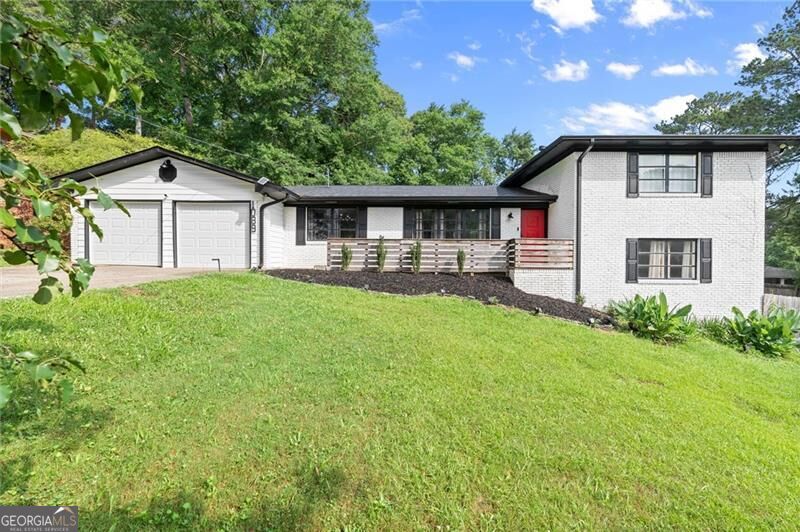 1089 Worley Dr — photo