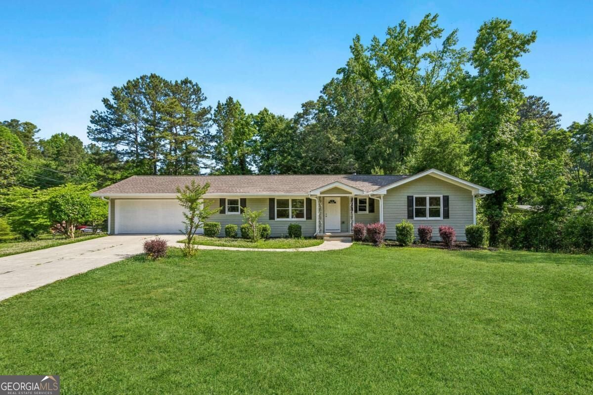 805 Gettysburg Trl NE — photo