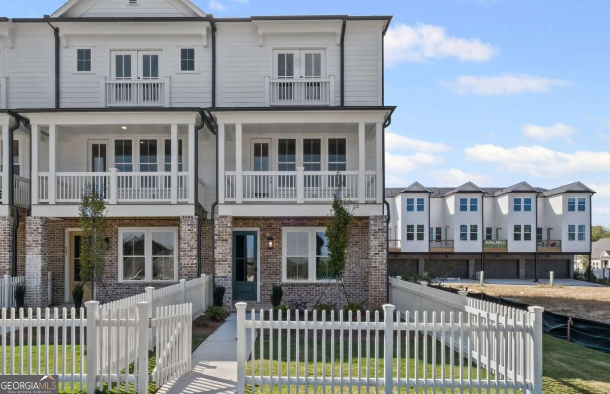217 Village Overlook H3 — photo