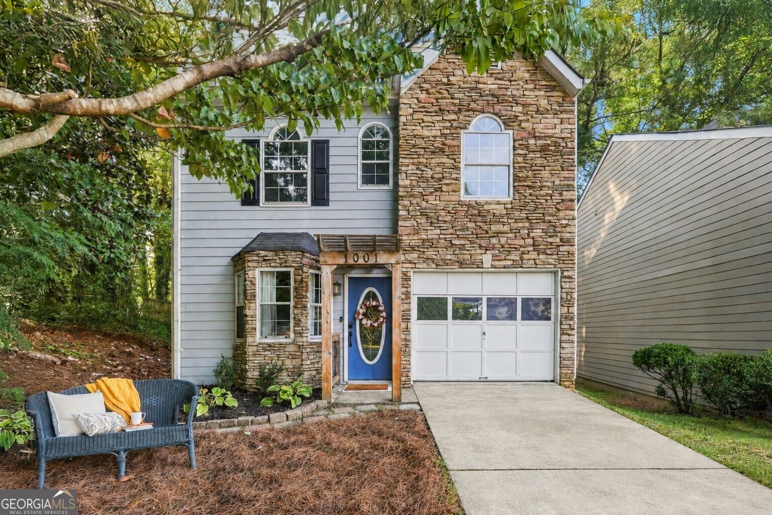 1001 Hillsborough Chase NW — photo
