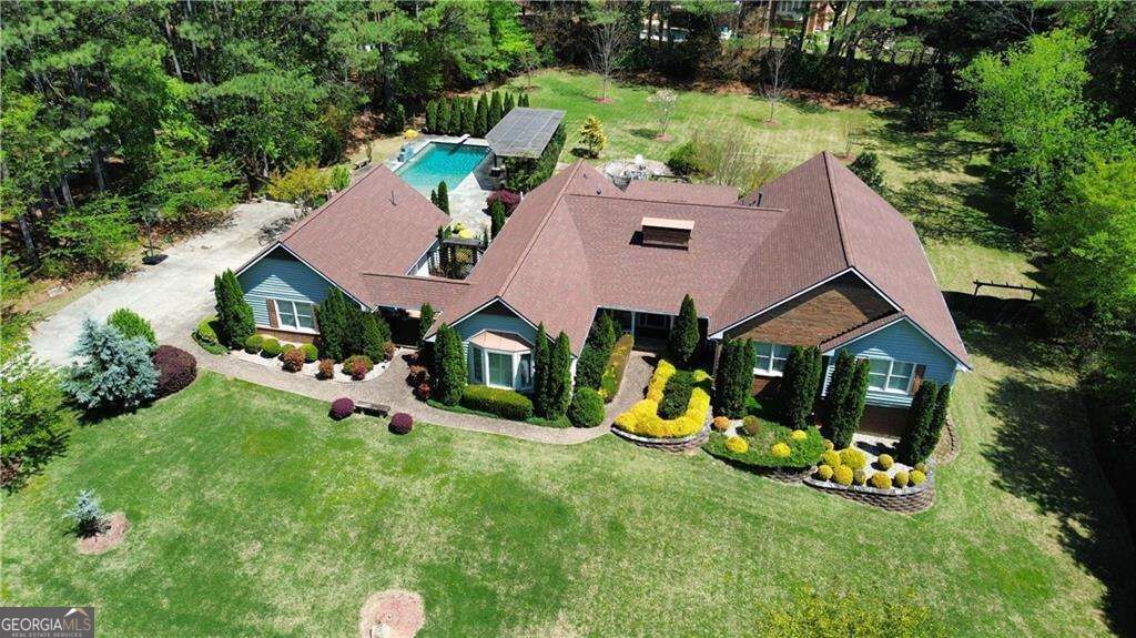 1066 Bridgewater Walk — photo