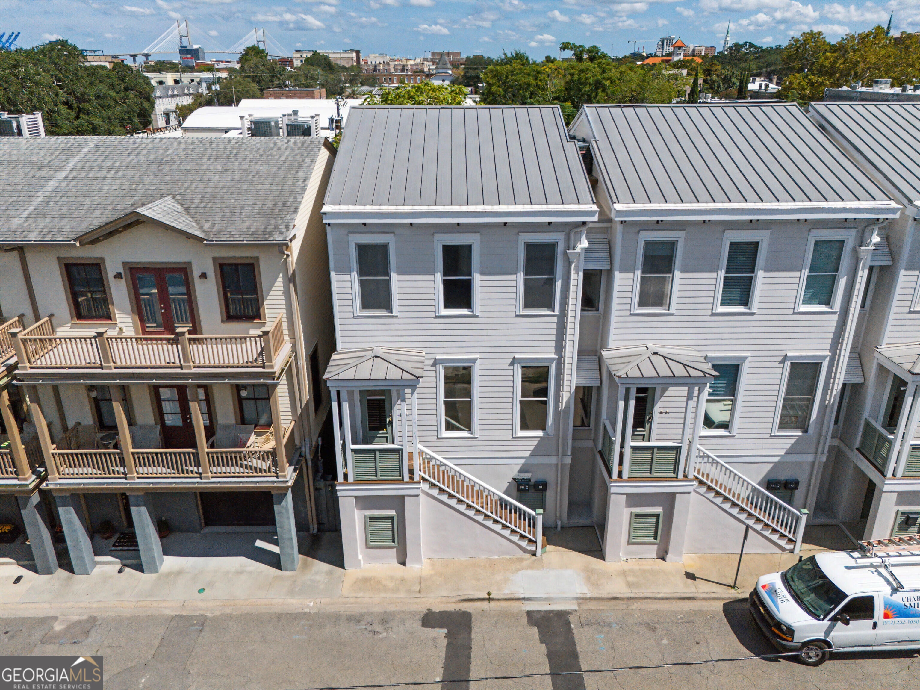 302 Lorch St 204 — photo