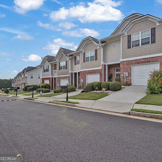 2118 Burns View Ln — photo