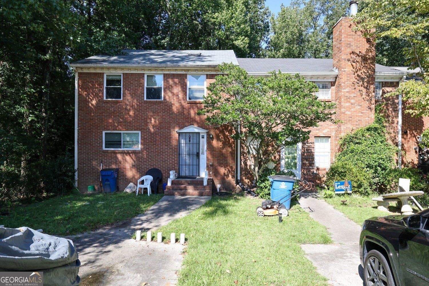 7135 Williamsburg Dr — photo