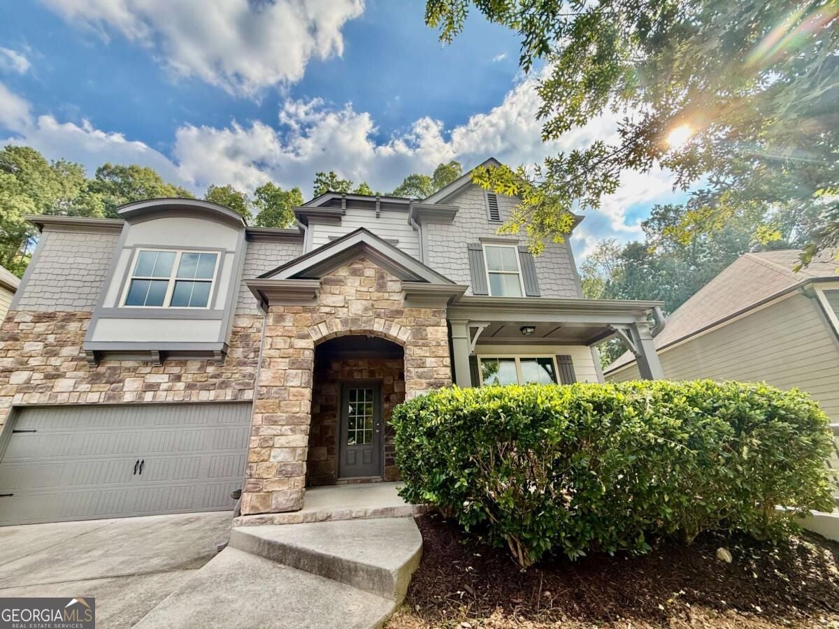 5190 Amberland Sq — photo
