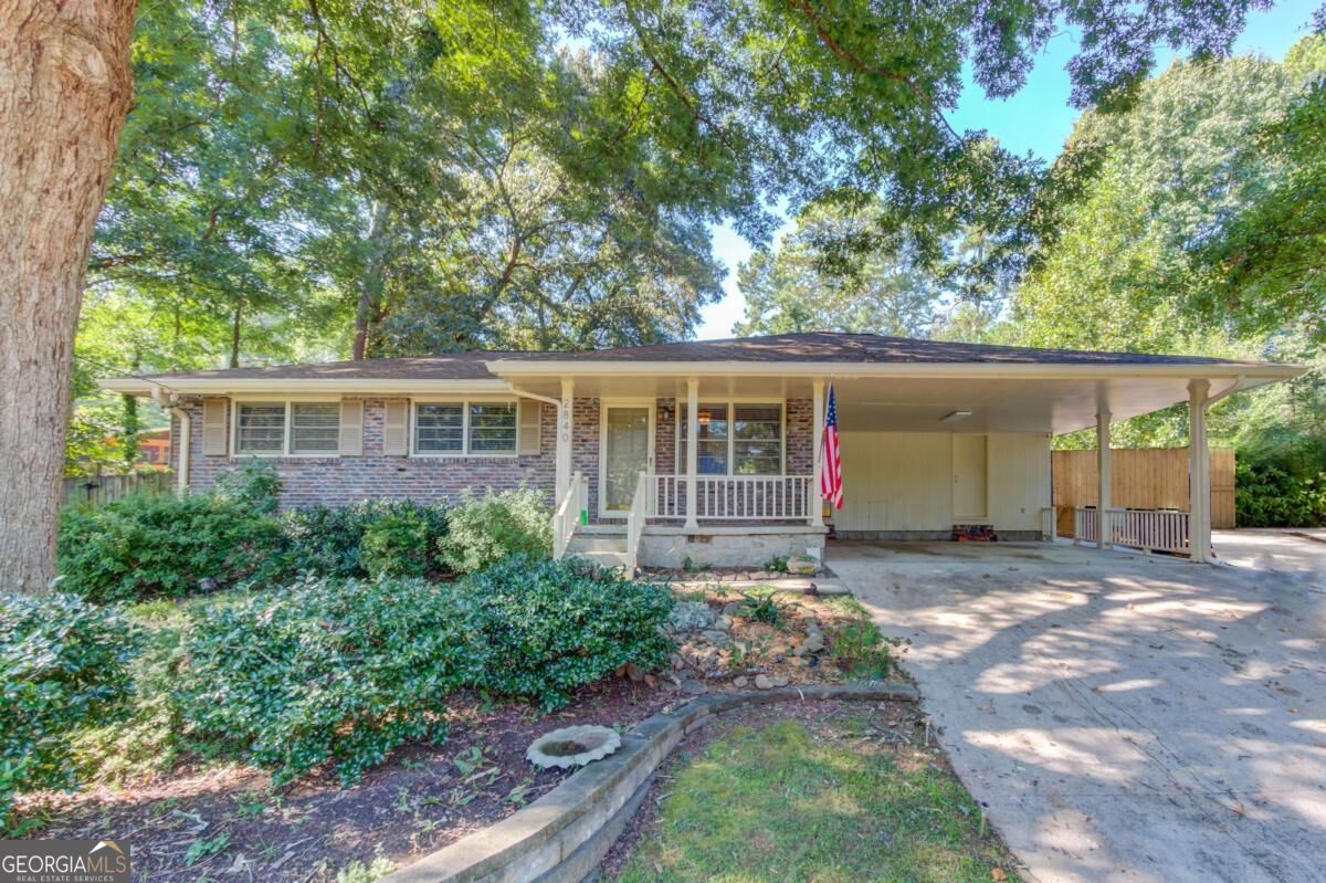 2840 Locksley Ct — photo