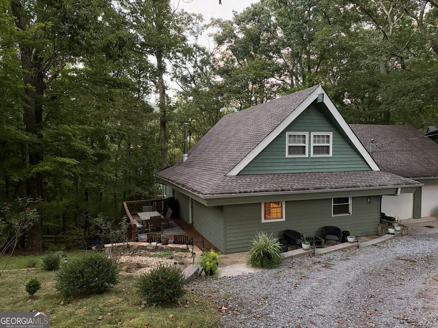 555 Laurel Ridge Dr — photo