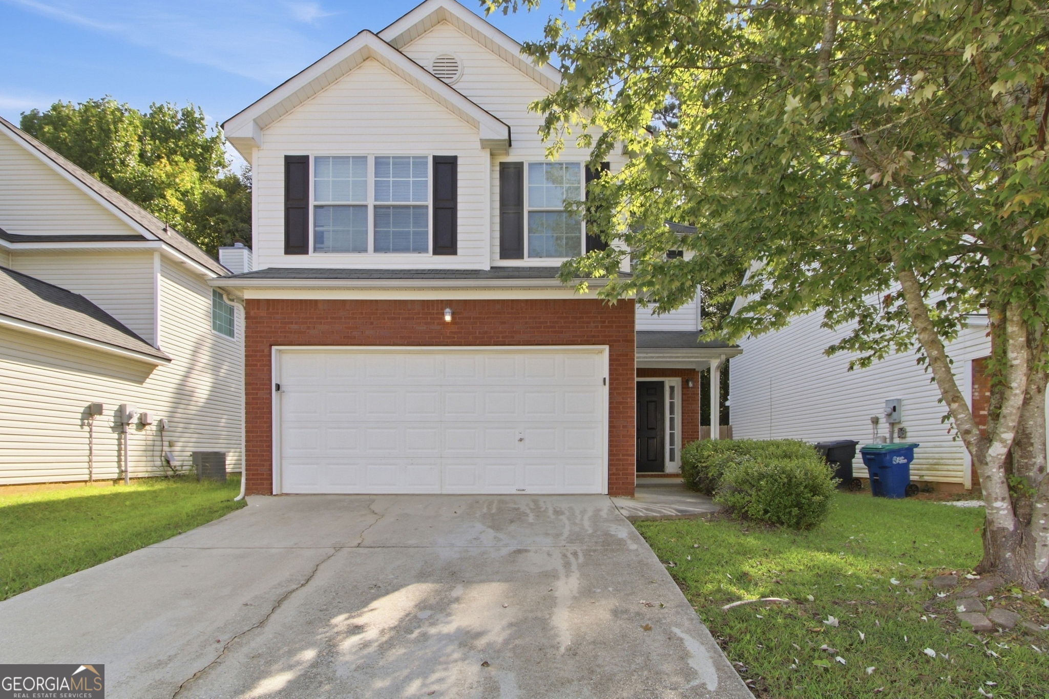 2429 Wood Bend Ln — photo