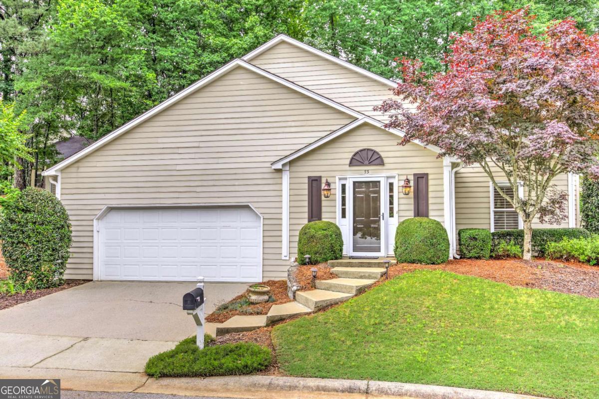 73 Jessica Pl — photo