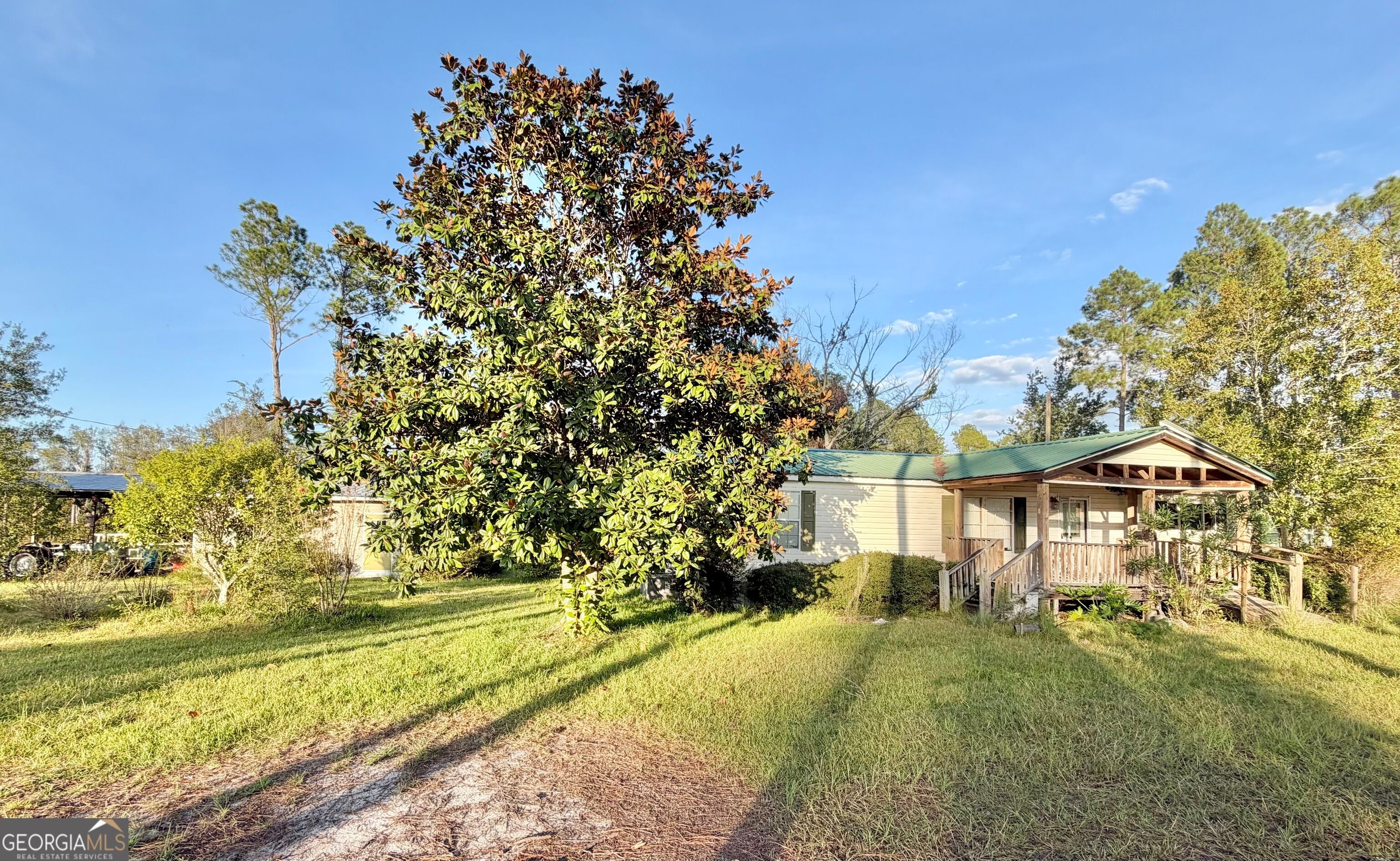 698 Pat Dixon Rd — photo