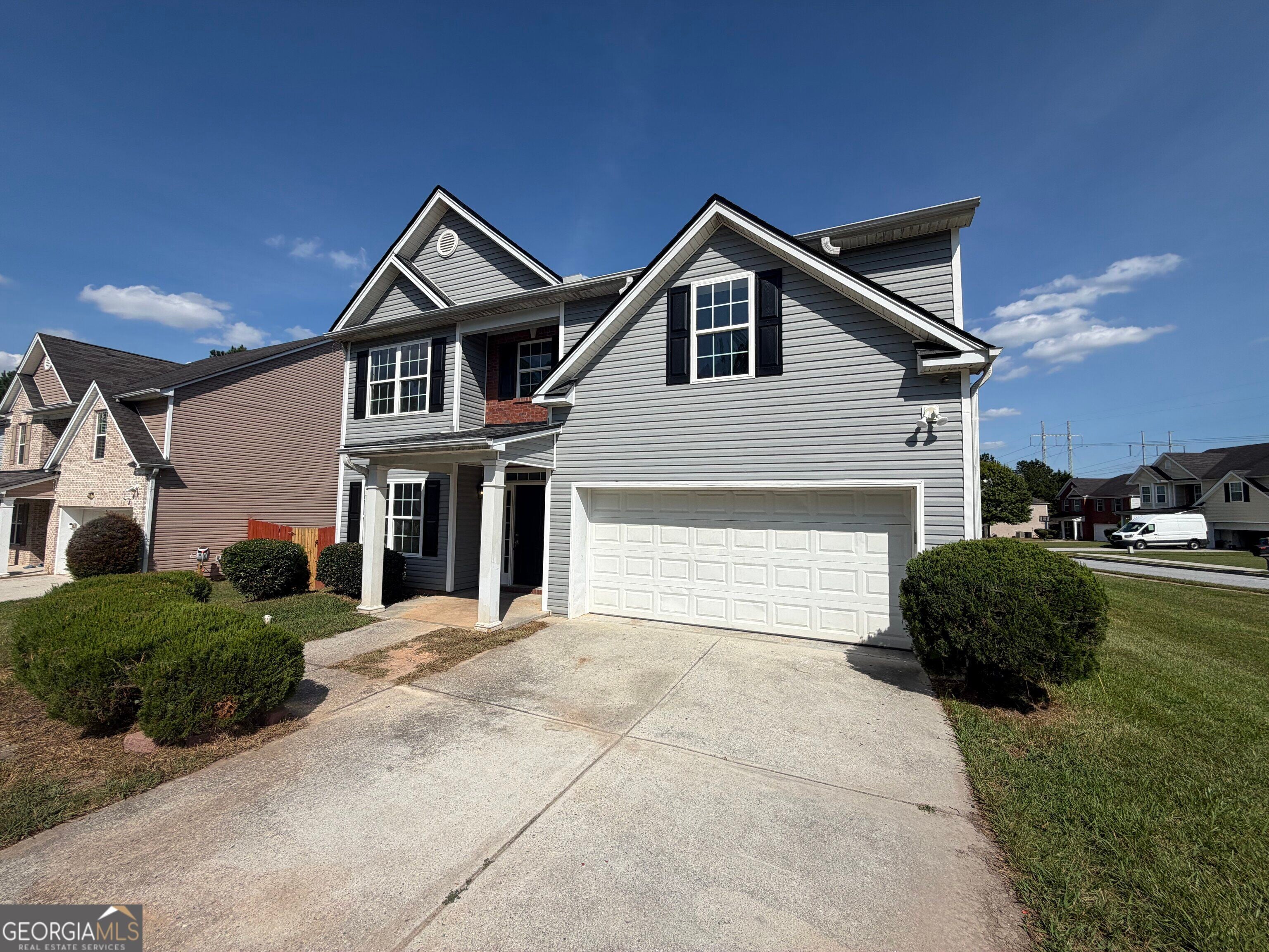 7402 Walton Hl — photo