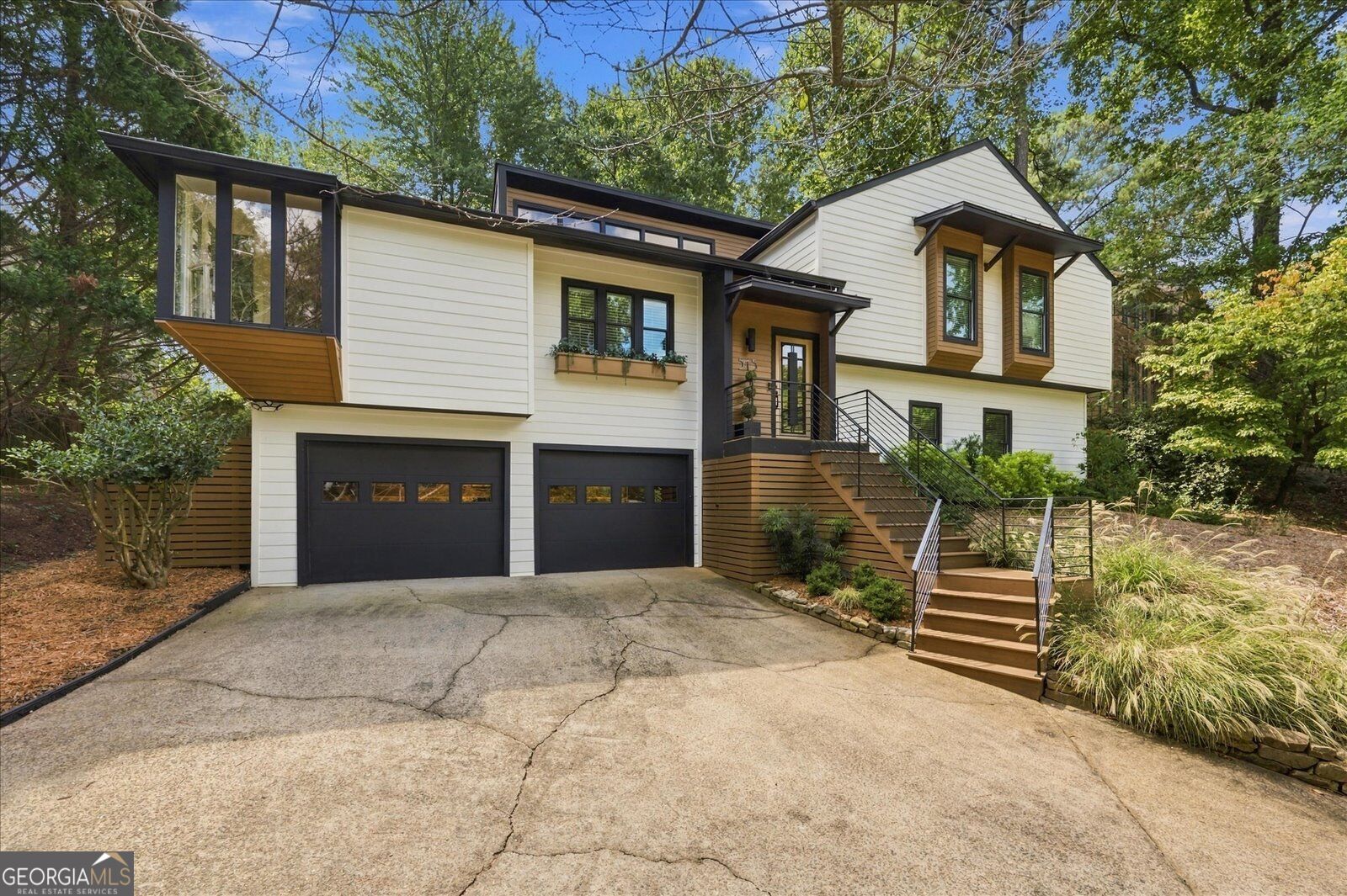 515 Silver Pine Trl — photo