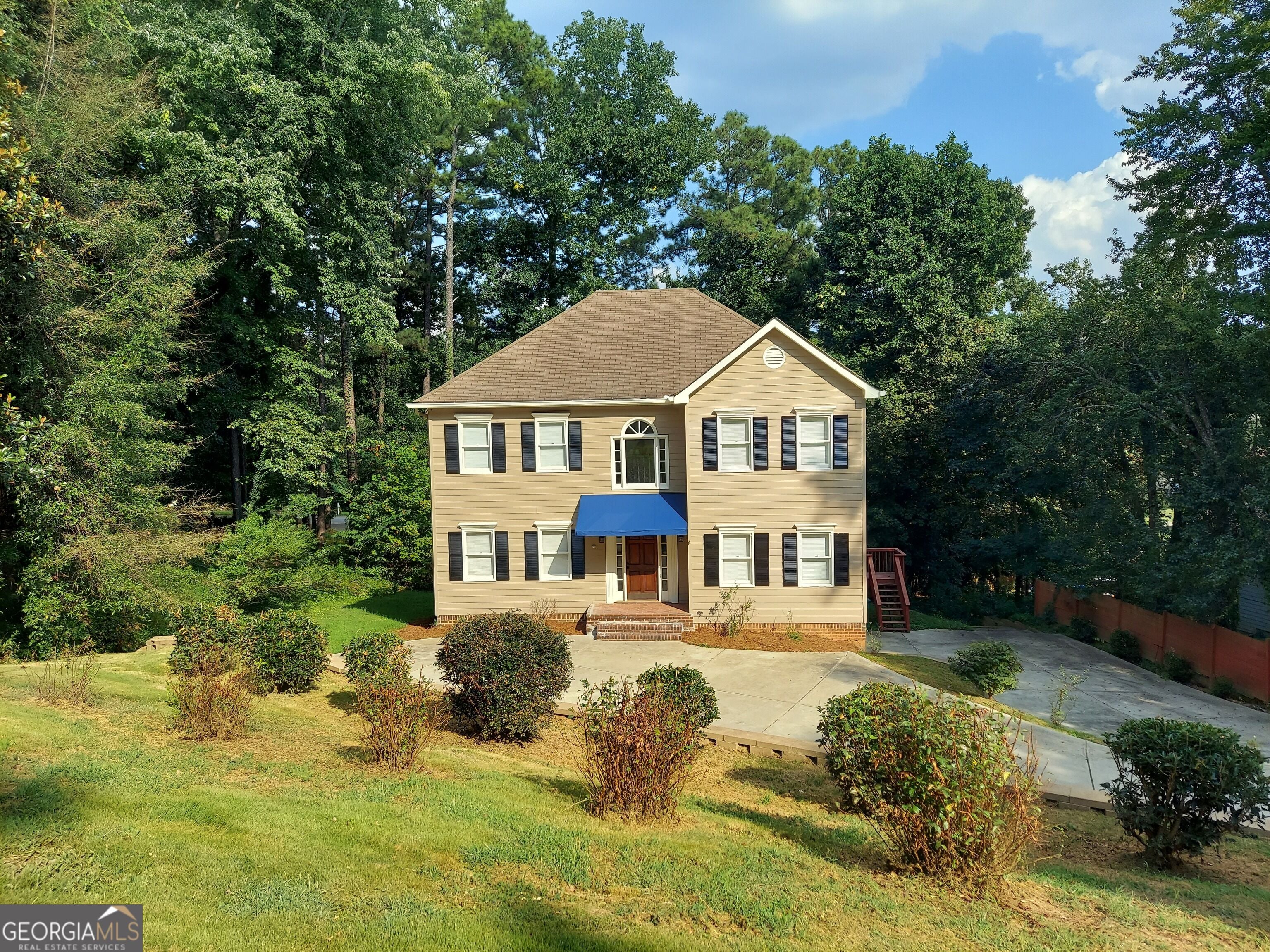 3188 Country Club Ct NW — photo