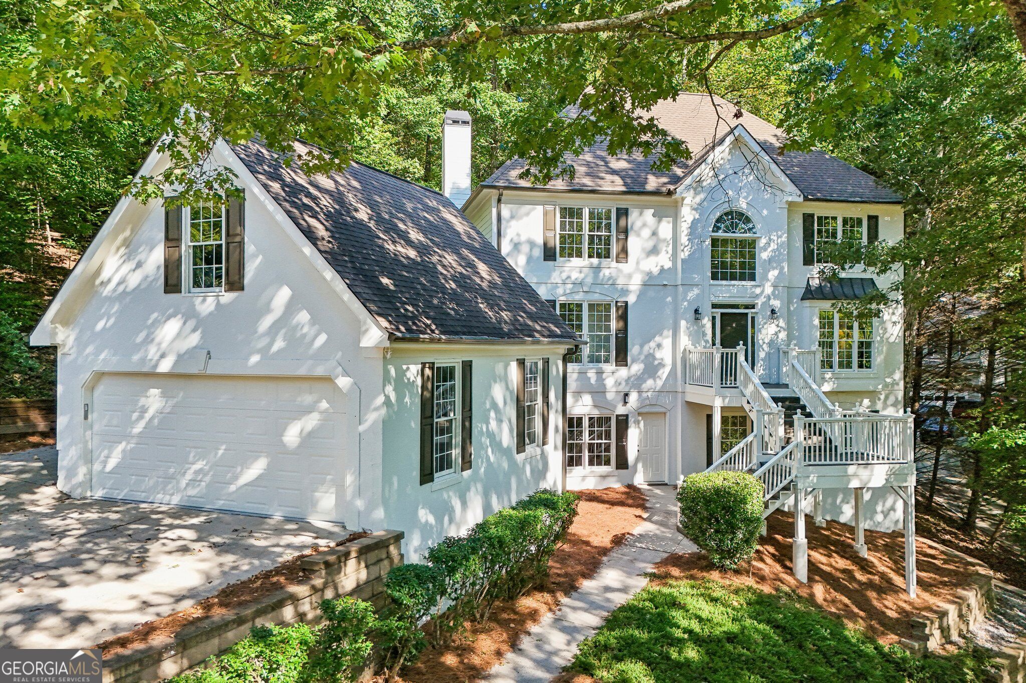 500 Emerald Pkwy — photo
