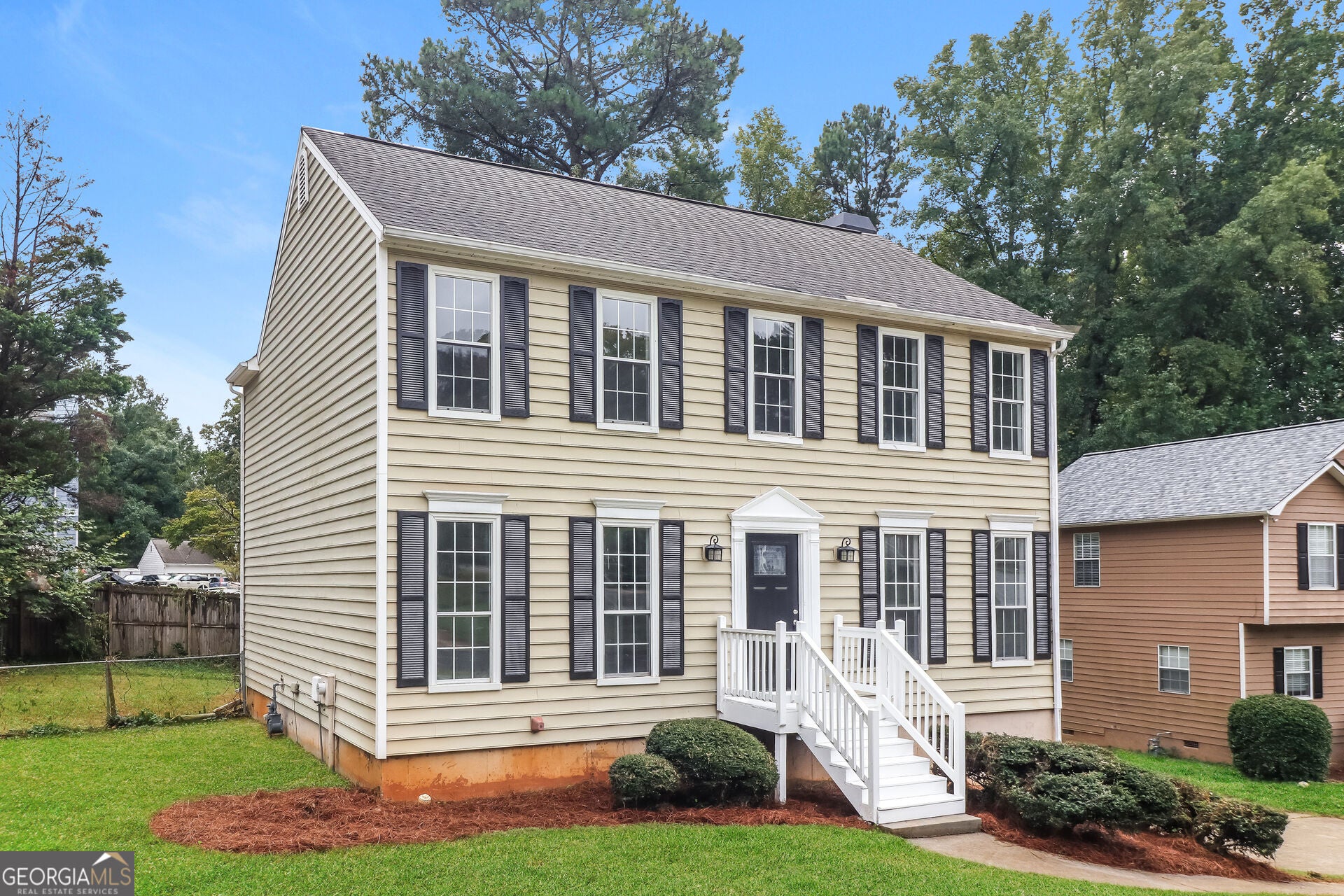 4050 Paloverde Dr NW — photo