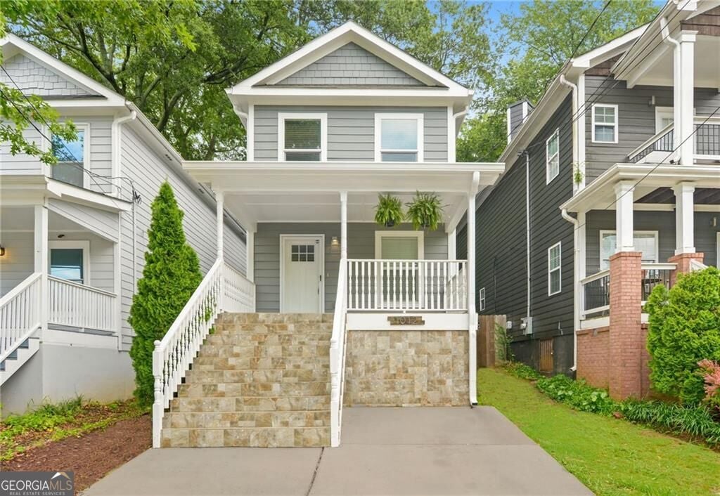 1012 McDaniel St SW — photo