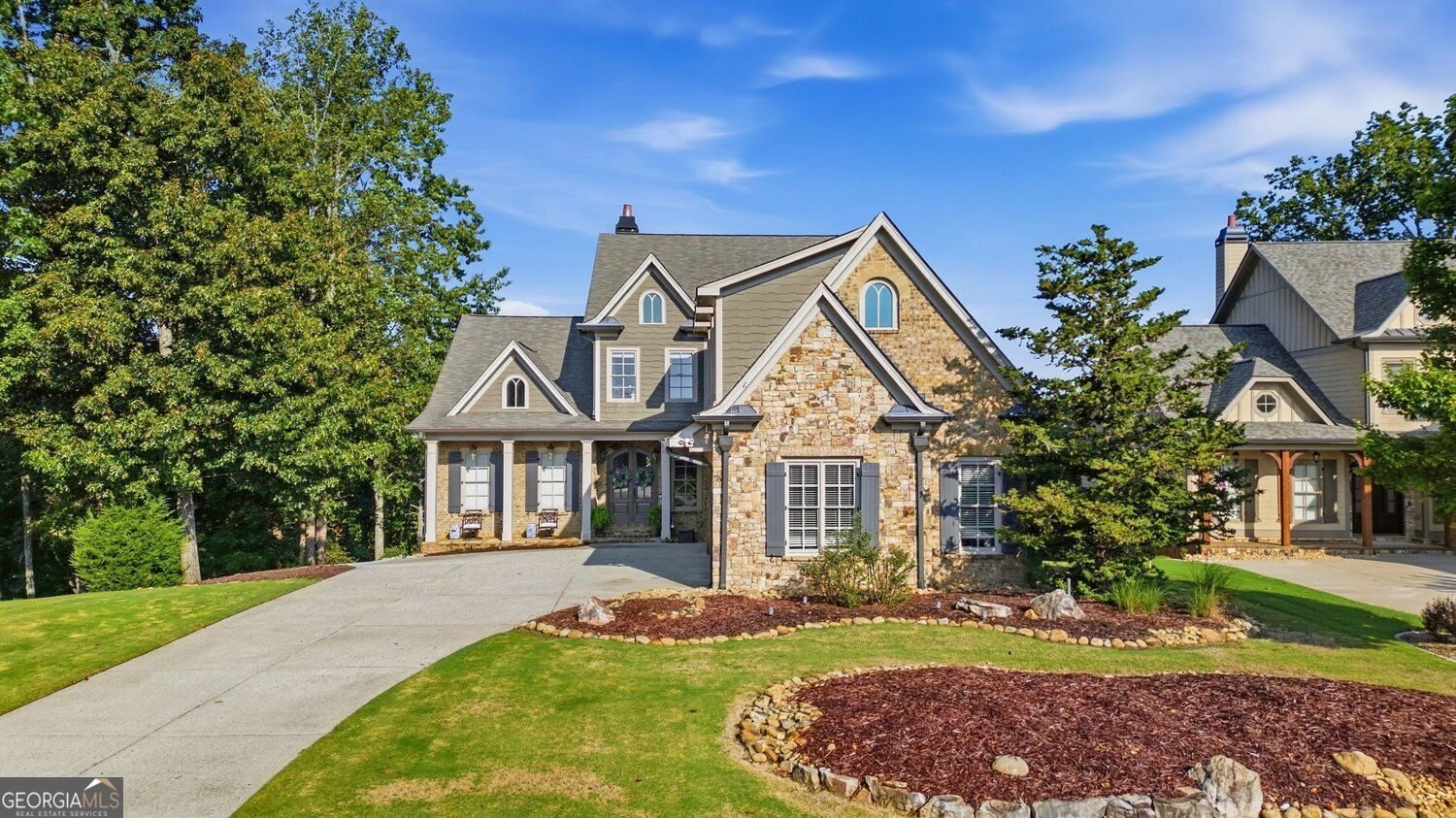 7395 Crestline Dr — photo