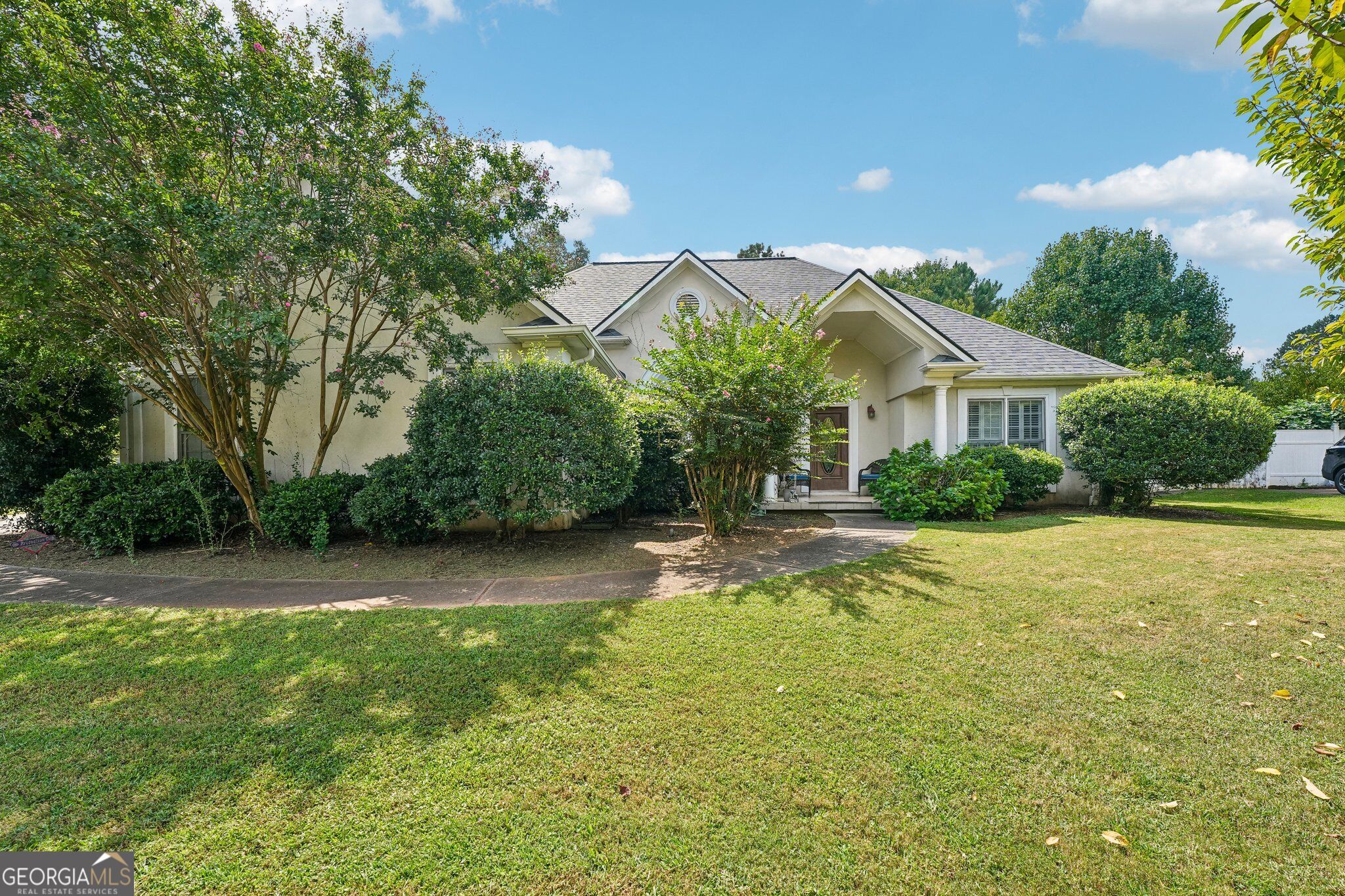 122 Acadian Dr — photo