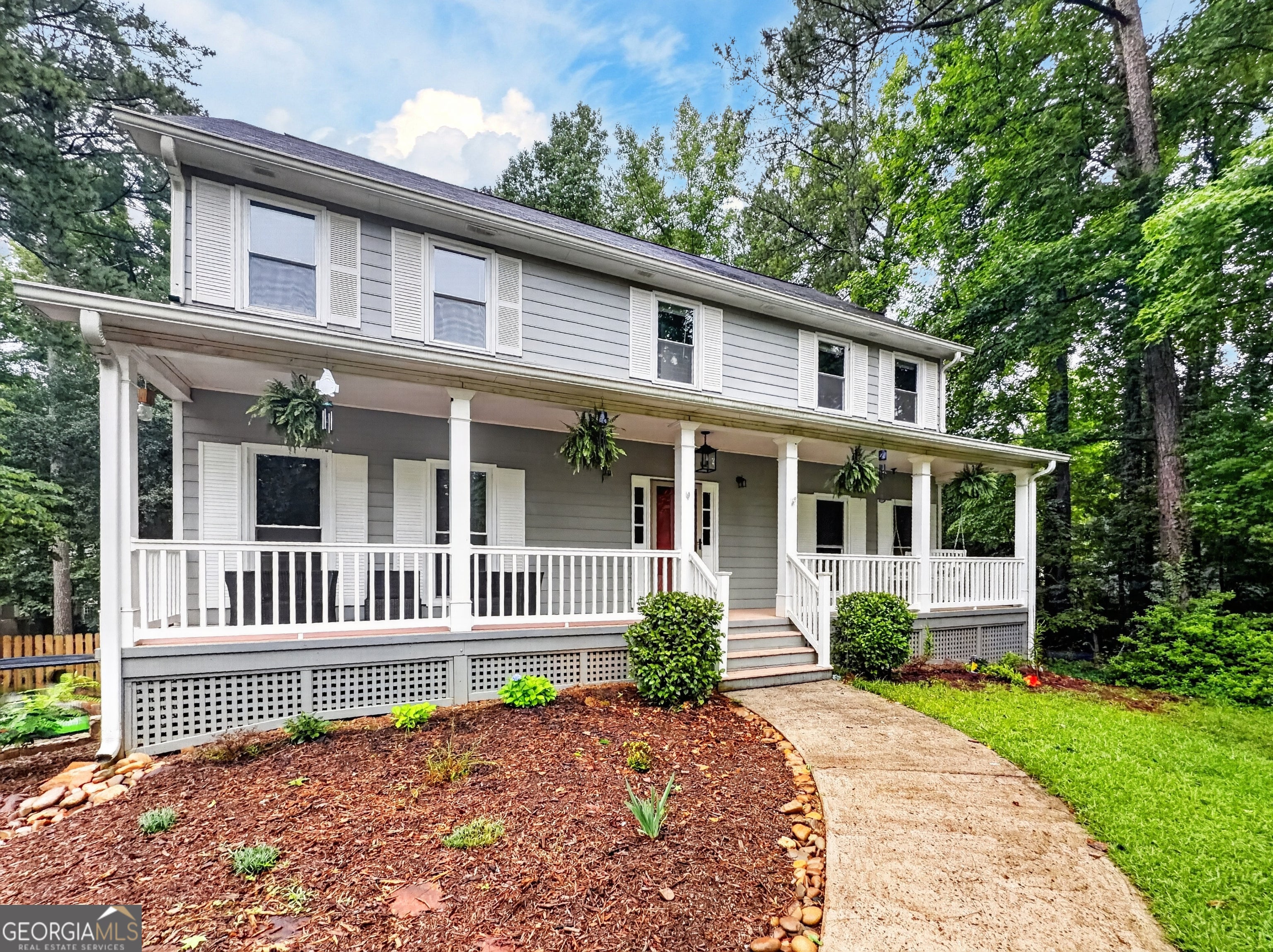 208 Melrah Hl — photo