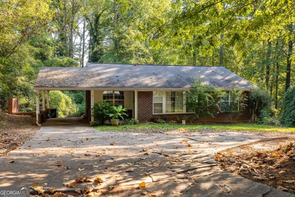 4117 Ashford Dunwoody Rd NE — photo