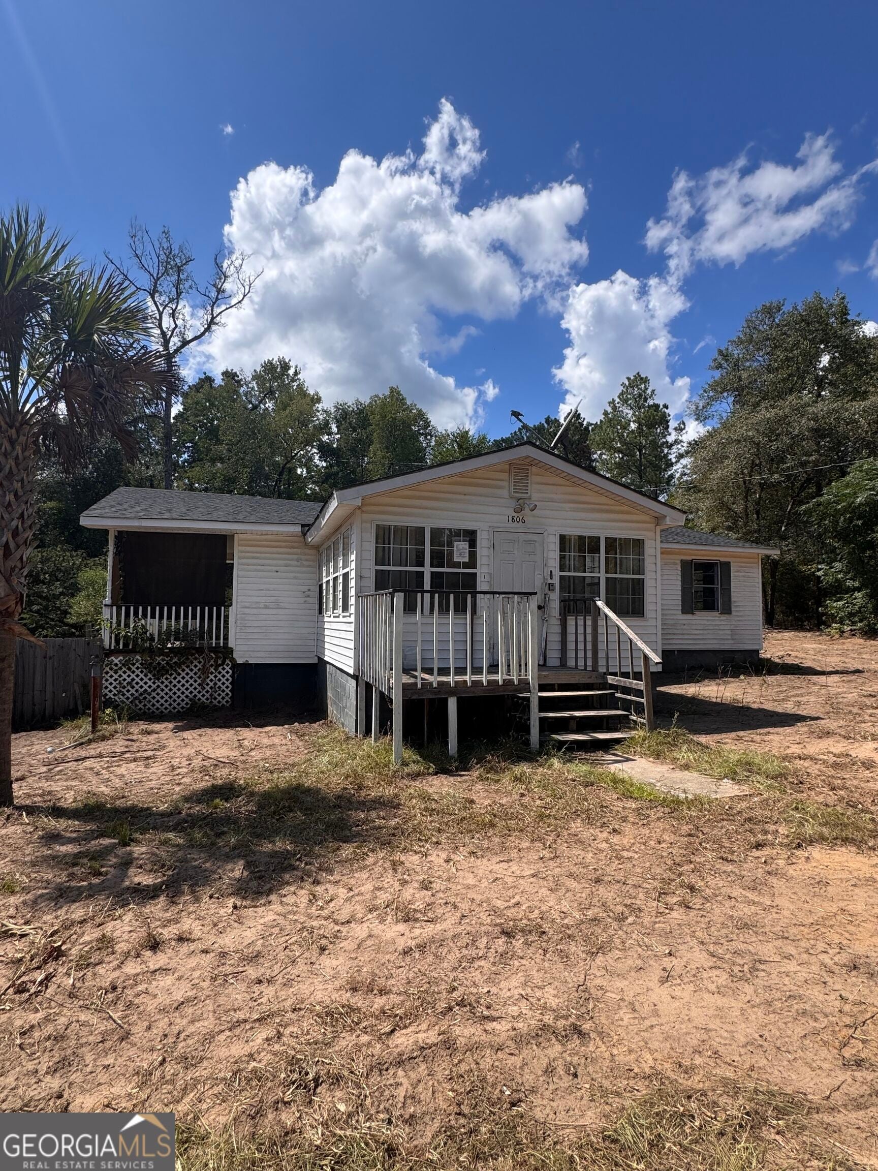 1806 Trawick Rd — photo