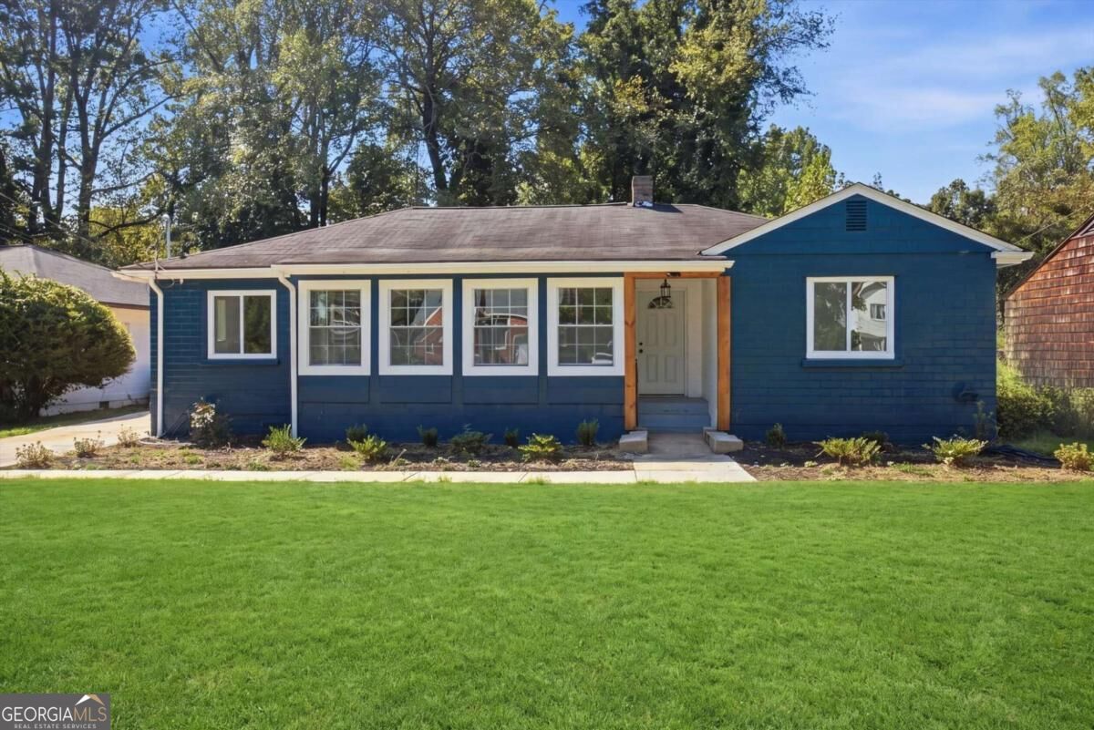 2104 Cascade Rd SW — photo