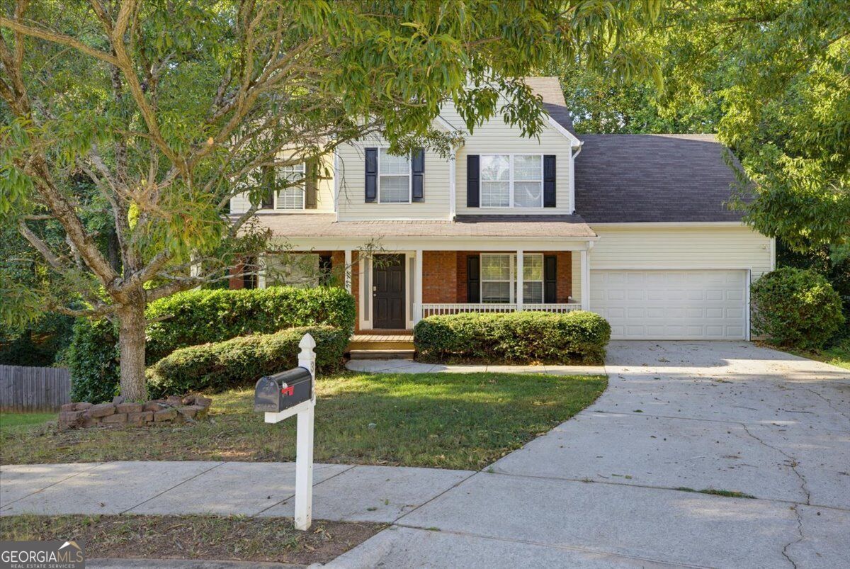 310 Rockingham Drive, Loganville, GA 30052 — photo 2