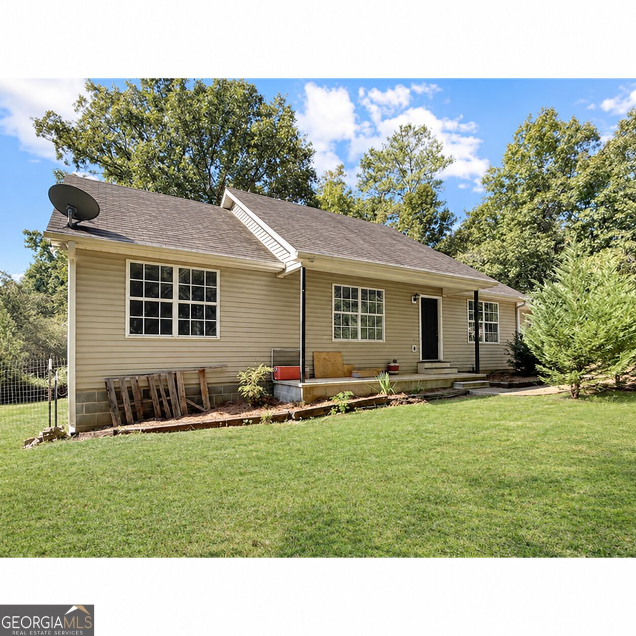 223 City Pond Rd — photo