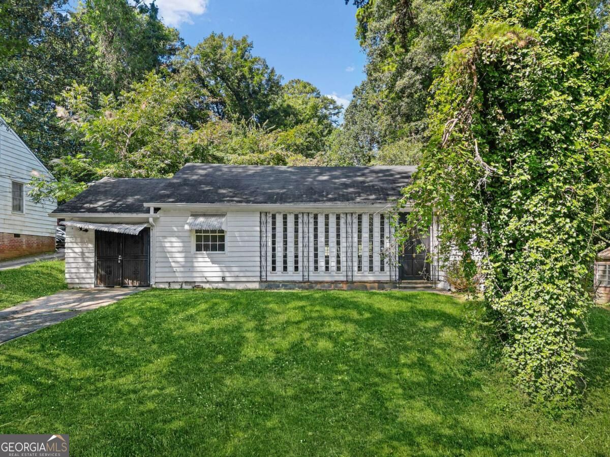 1285 Cahaba Dr SW — photo