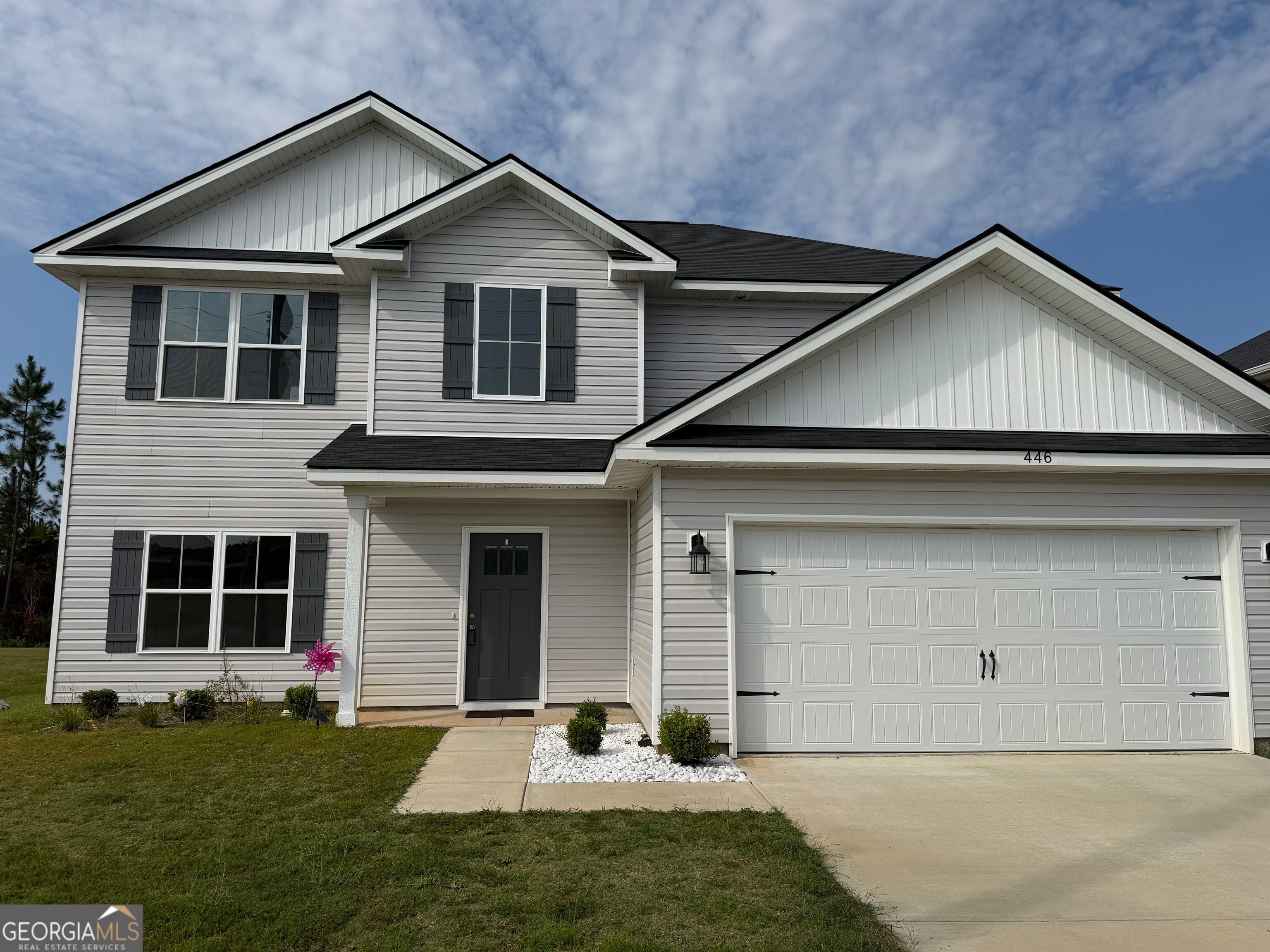446 McClelland Rd NE — photo