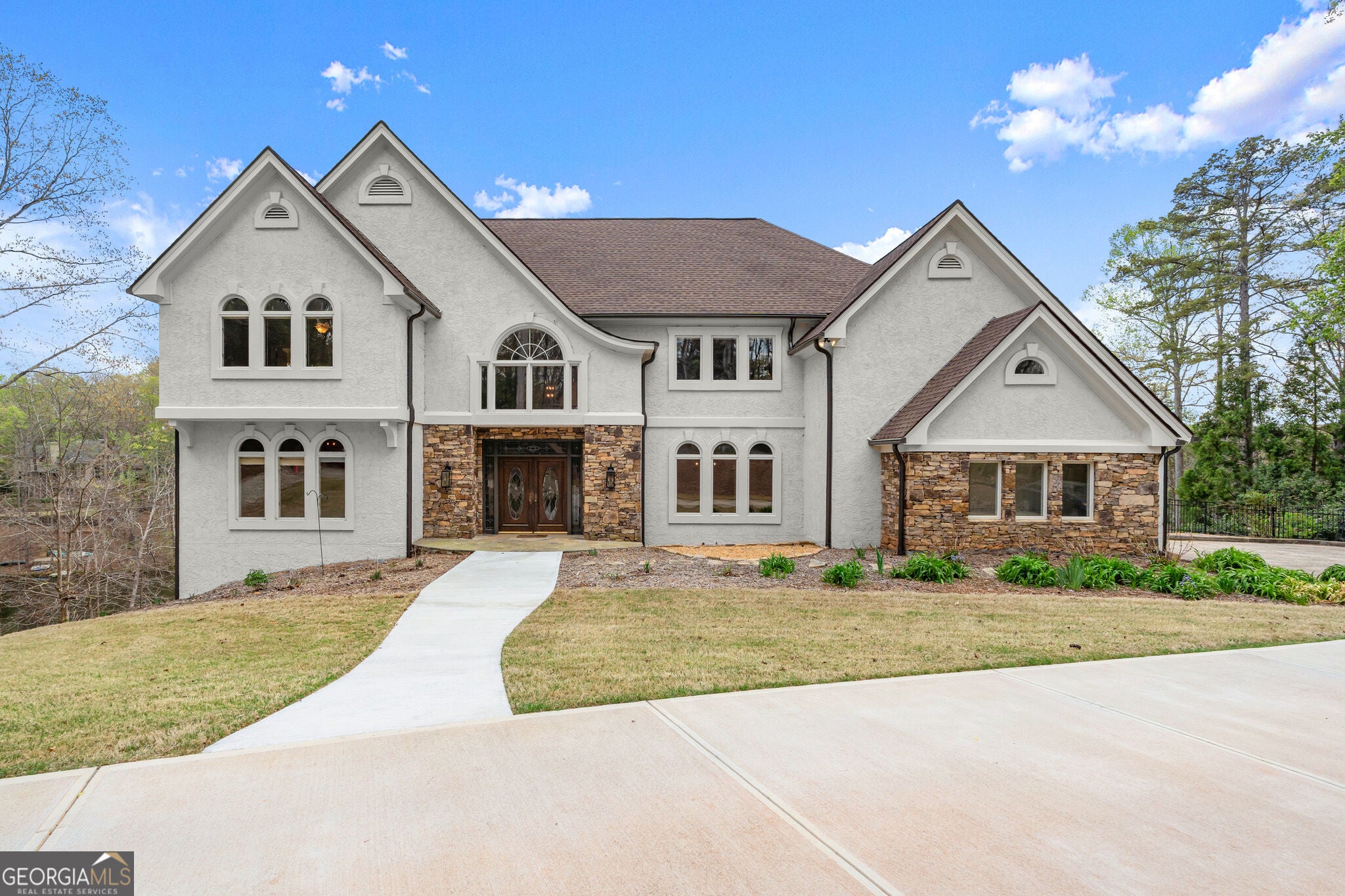 845 Cold Harbor Dr — photo