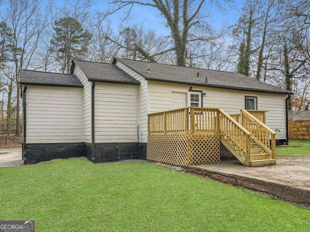 1385 Campbellton Rd SW — photo