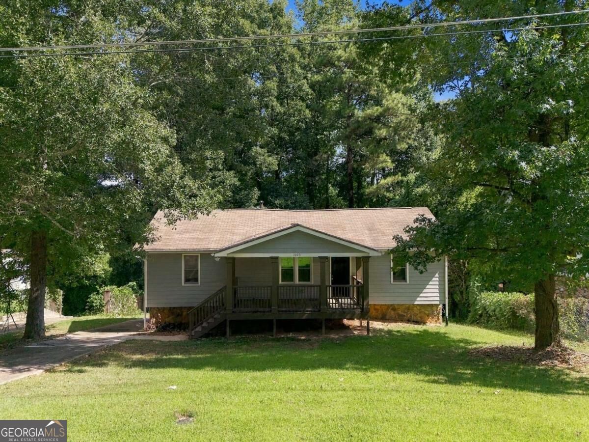 1003 Salisbury Trl — photo